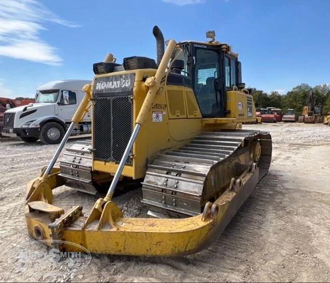 Used Komatsu Bulldozer